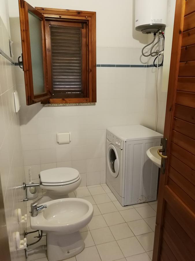 Appartamento Trilocale Le Canne 6 Posti Letto Con Giardino 圣特奥多罗 外观 照片