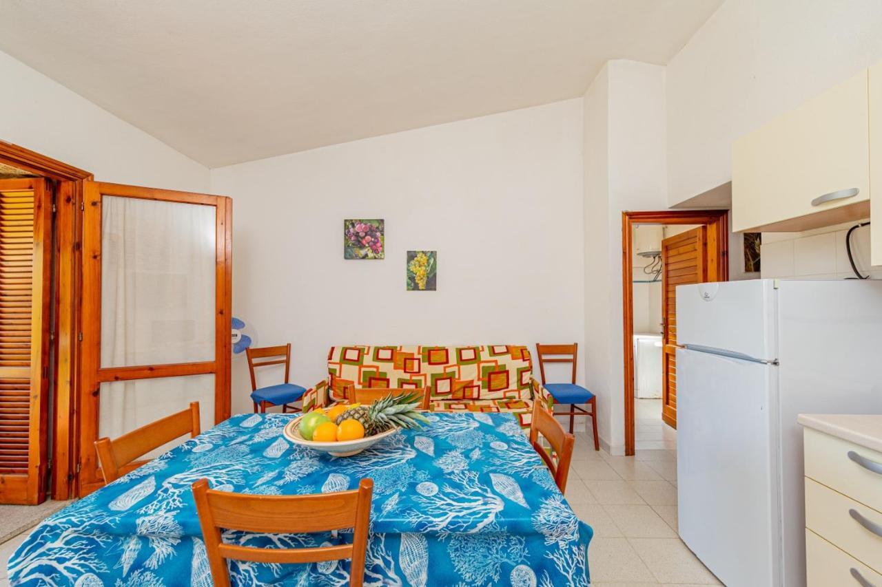 Appartamento Trilocale Le Canne 6 Posti Letto Con Giardino 圣特奥多罗 外观 照片